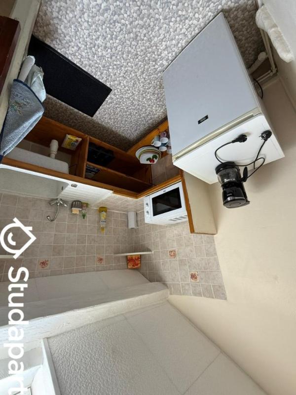 Chambre - 17 m² - 1 pièce