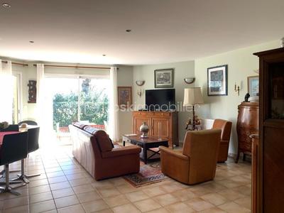 Villa - 140 m² - 7 pièces