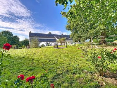 Maison - 230 m² - 10 pièces