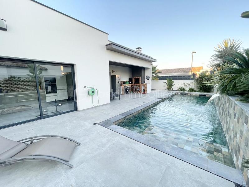 Maison - 170 m² - 5 pièces