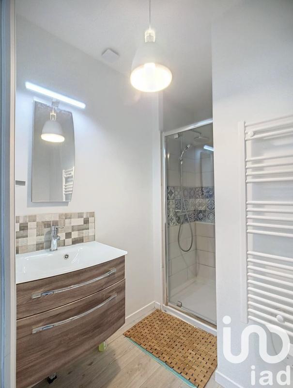 Maison - 210 m² - 7 pièces