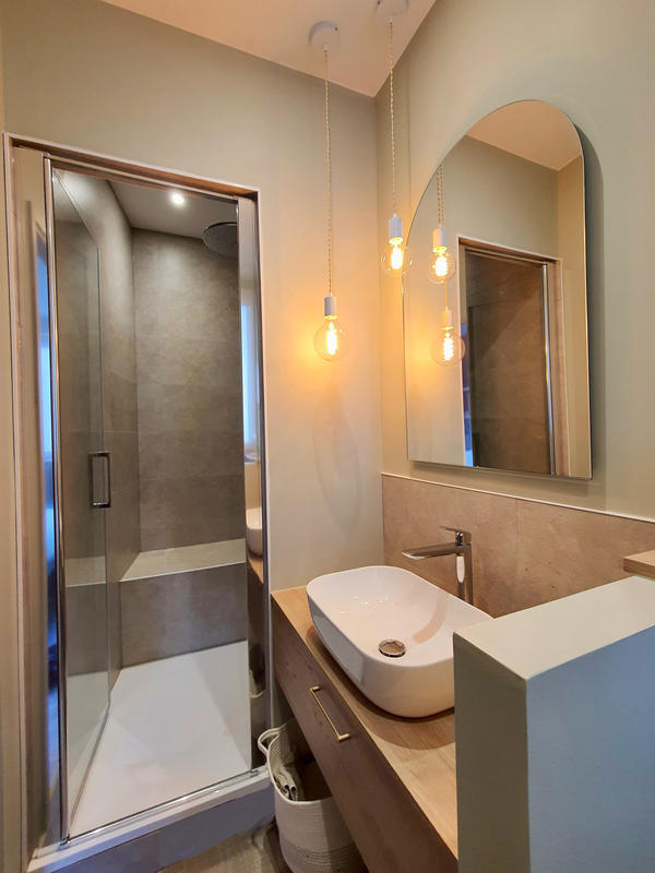 Appartement - 123 m² - 6 pièces