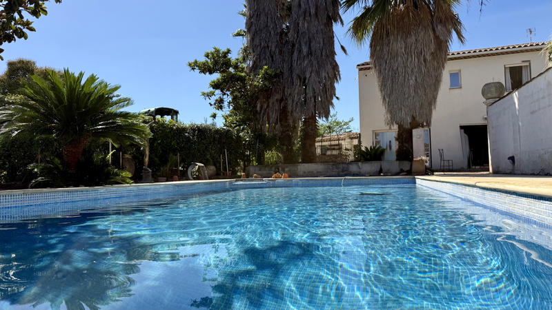 Maison - 140 m² - 5 pièces