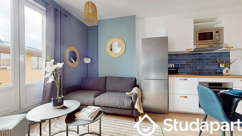 Chambre - 11 m² - 1 pièce