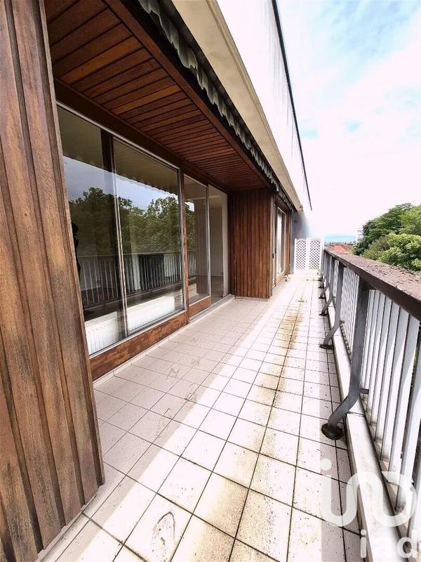 Appartement - 96 m² - 4 pièces