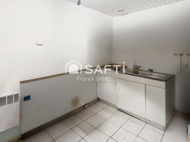 Local commercial - 114 m² - 4 pièces