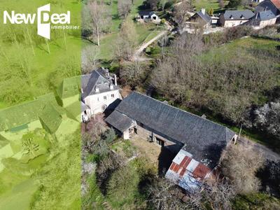 Grange - 300 m² - 1 pièce