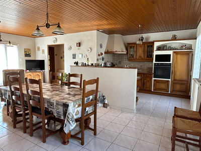 Maison - 133 m² - 6 pièces