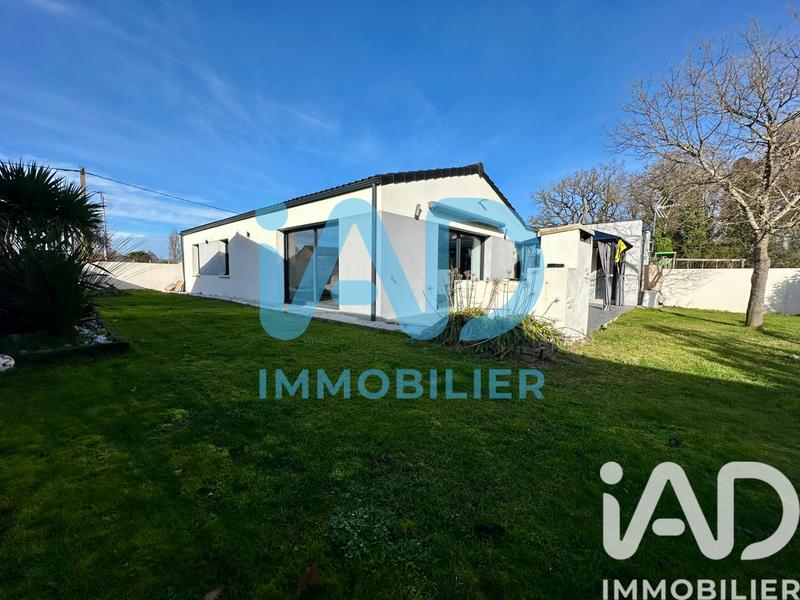 Maison - 98 m² - 4 pièces