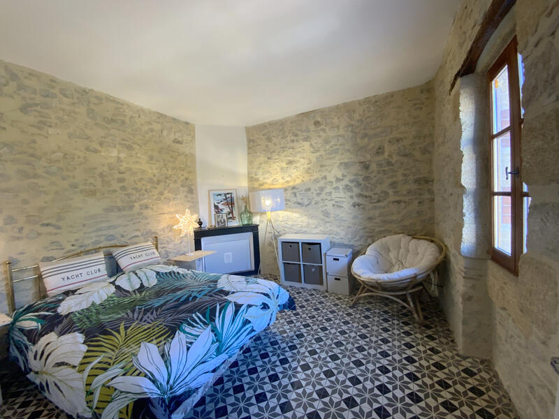 Maison - 105 m² - 4 pièces