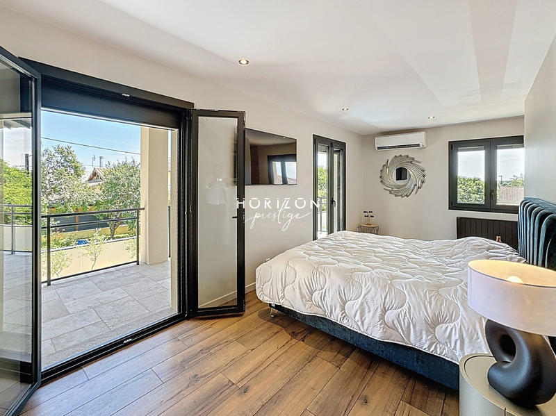 Maison ancienne - 200 m² - 7 pièces