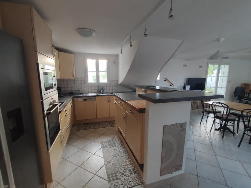 Maison - 102 m² - 4 pièces