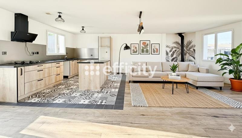 Maison - 92 m² - 4 pièces