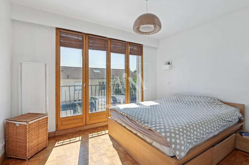 Appartement - 124 m² - 6 pièces