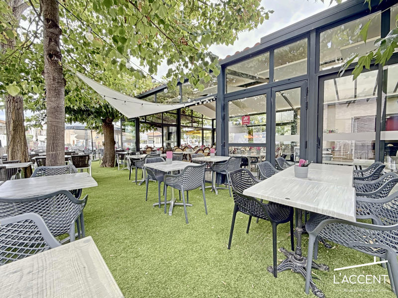 Fonds de commerce - Hôtellerie / Restauration - 261 m²
