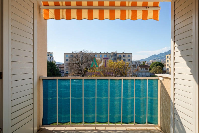 Appartement - 75 m² - 4 pièces