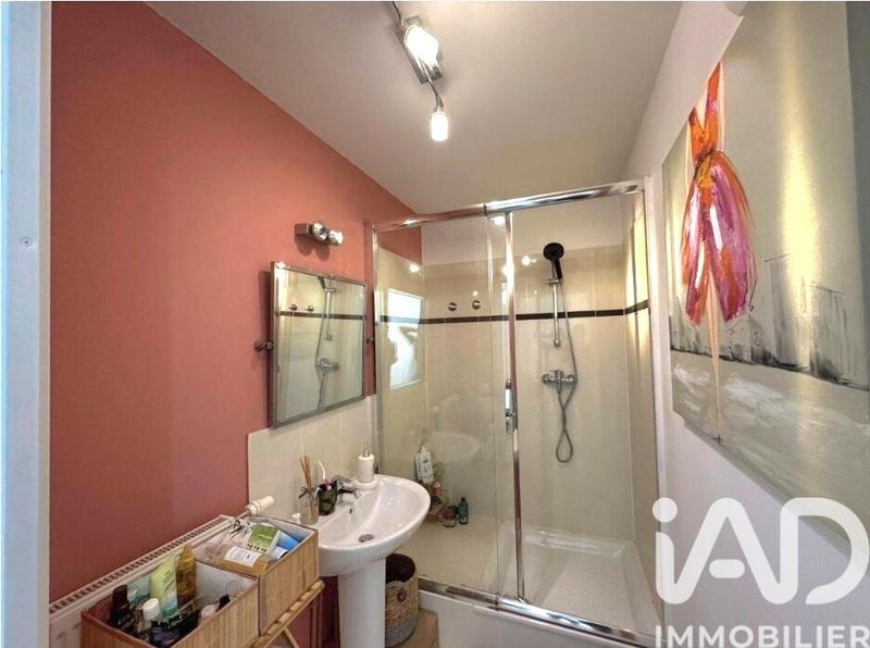 Appartement - 99 m² - 5 pièces