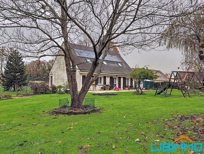 Maison - 157 m² - 7 pièces