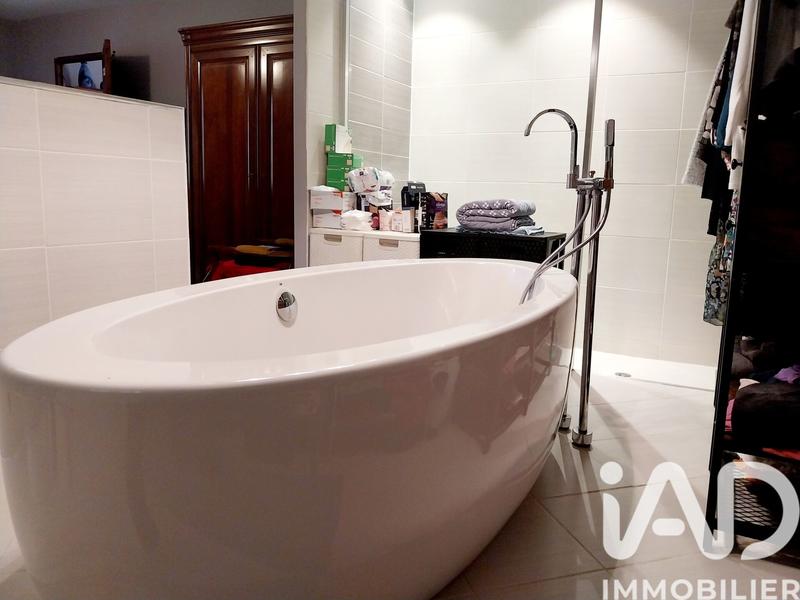 Maison - 146 m² - 4 pièces