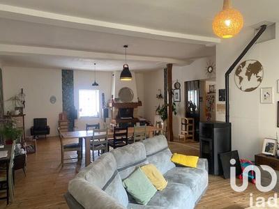 Maison - 196 m² - 6 pièces