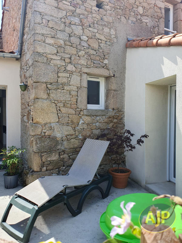 Maison - 85 m² - 4 pièces
