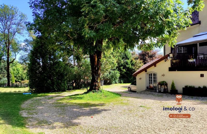 Maison ancienne - 196 m² - 7 pièces