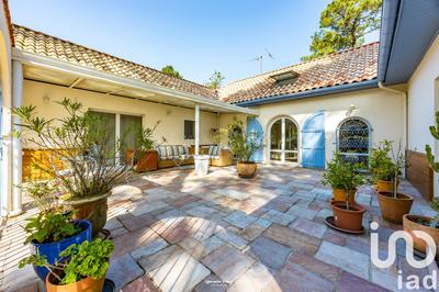 Maison de maîtres - 208 m² - 7 pièces