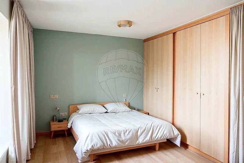 Corps de ferme - 250 m² - 6 pièces