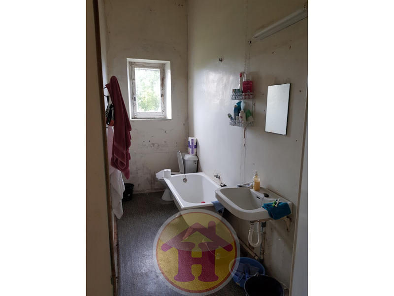 Maison - 615 m² - 22 pièces