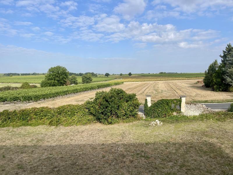 Maison - 207 m² - 8 pièces