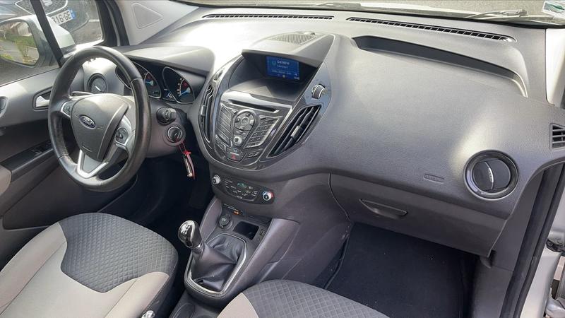 Ford Tourneo 1.0 EcoBoost 100 Titanium - Entretien constructeur