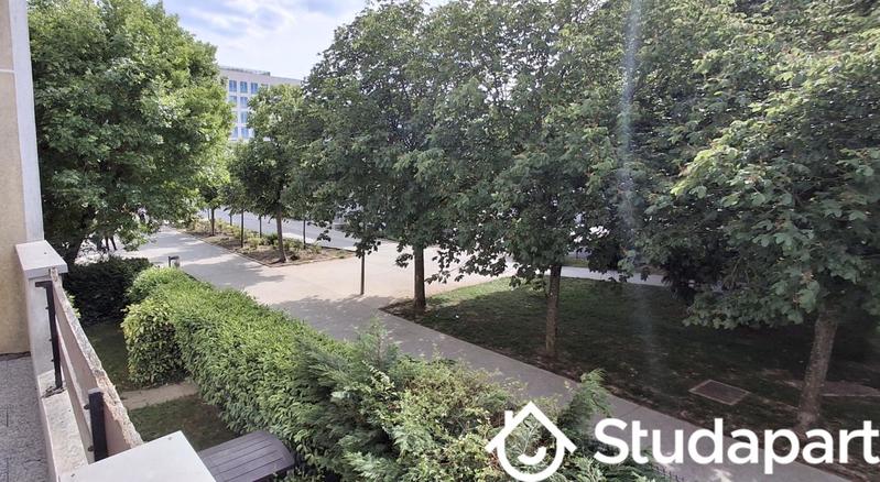 Chambre - 9 m² - 1 pièce