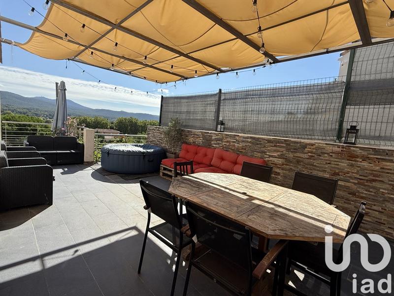 Maison - 109 m² - 4 pièces