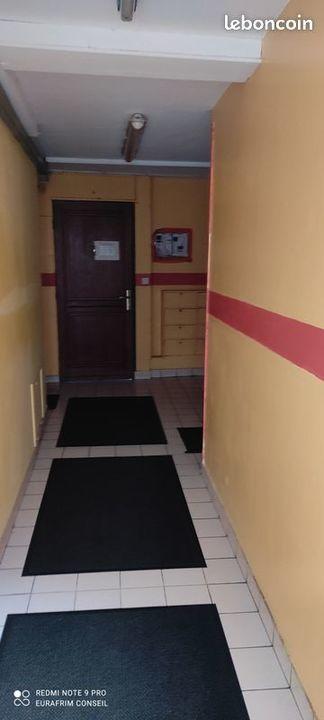 Immeuble - 160 m² - 9 pièces