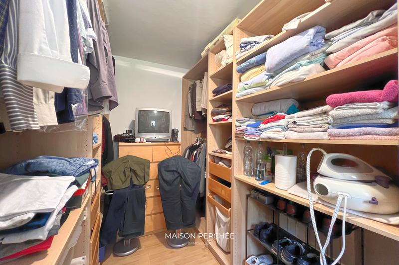 Villa - 210 m² - 7 pièces