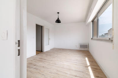 Local commercial - 40 m² - 2 pièces