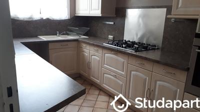 Chambre - 13 m² - 1 pièce