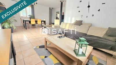 Maison - 90 m² - 5 pièces