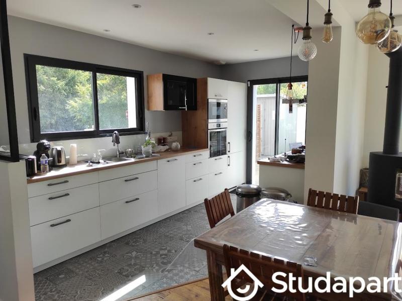 Chambre - 12 m² - 1 pièce