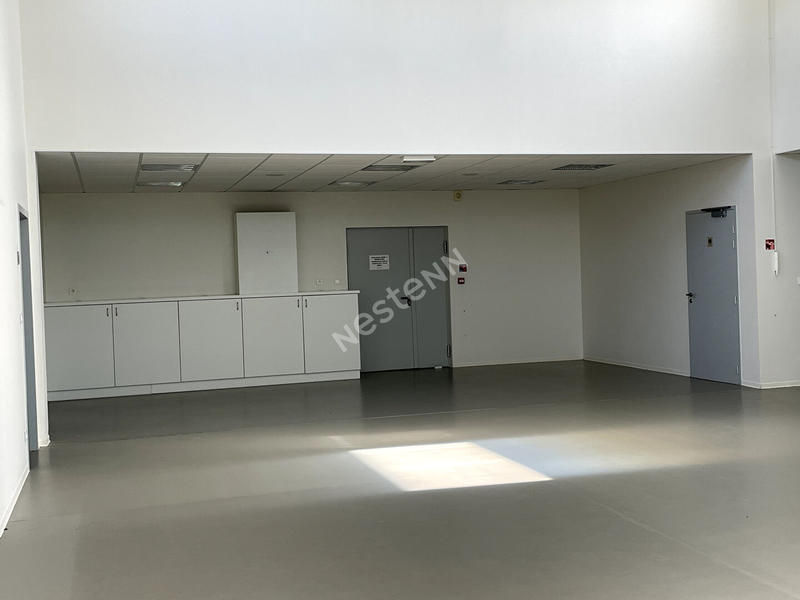 Local commercial - 476 m²