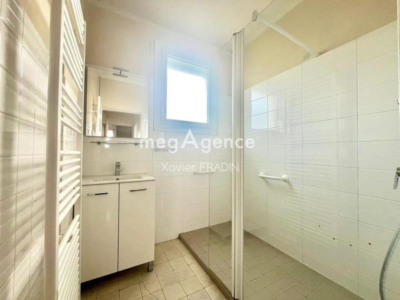 Maison - 83 m² - 5 pièces