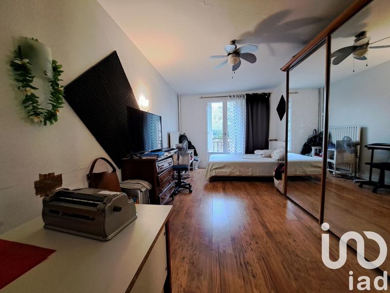 Appartement - 97 m² - 4 pièces