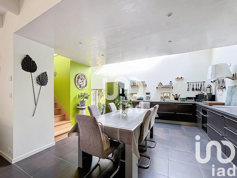 Maison - 179 m² - 4 pièces