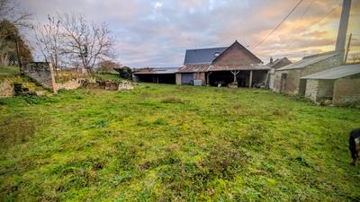 Terrain constructible - 1 337 m²