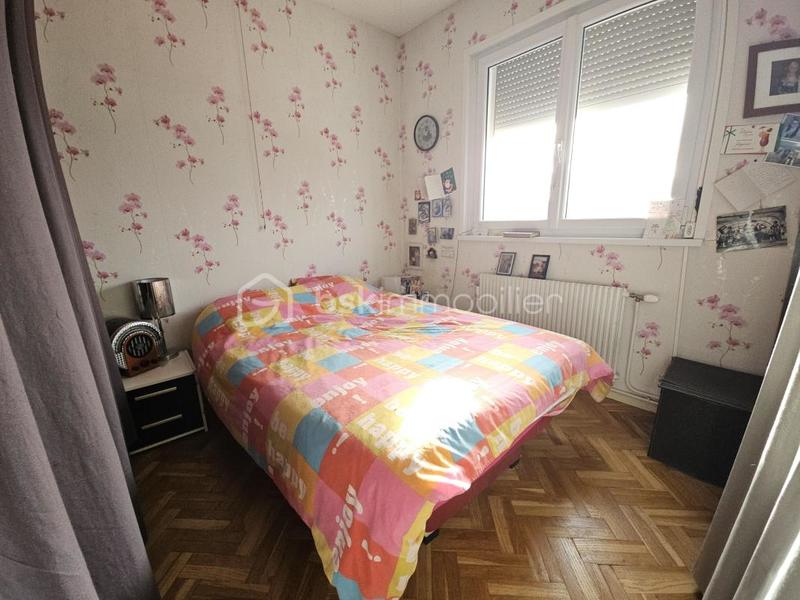 Maison - 85 m² - 5 pièces