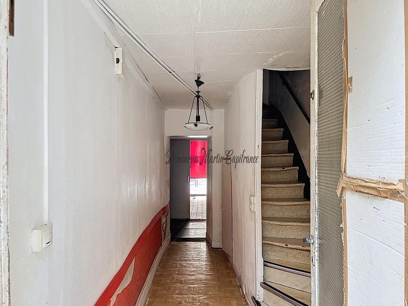 Immeuble - 70 m² - 6 pièces