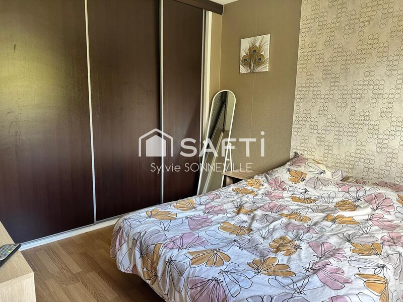 Maison - 90 m² - 5 pièces