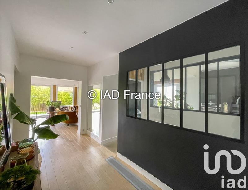 Maison - 189 m² - 7 pièces