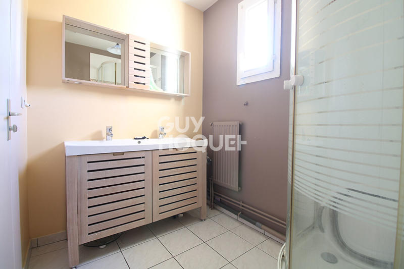 Maison - 137 m² - 7 pièces