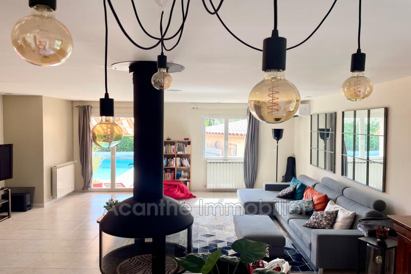 Maison - 194 m² - 5 pièces